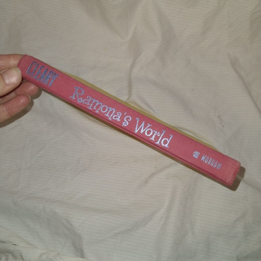 Beverly Cleary Ramona book "Ramona's world"